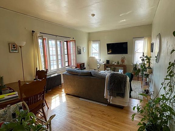 2nd image of 3481 N Oakland Ave APT 1