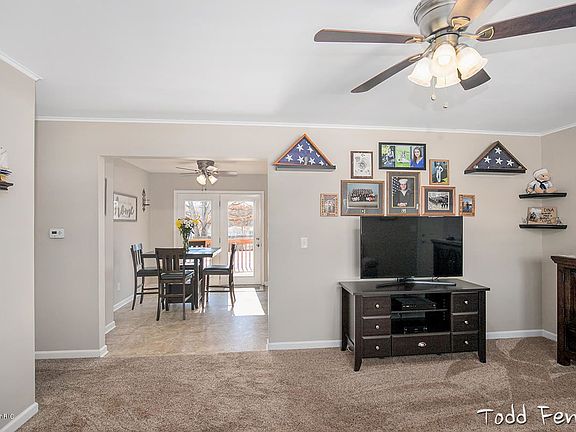 3rd image of 10844 Deerwood Dr SE