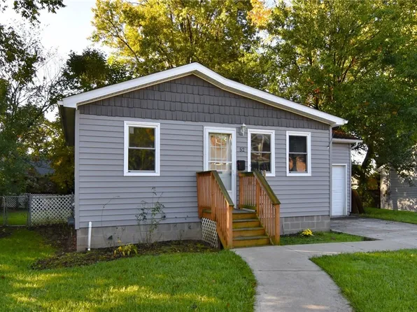 52 Heights Ave, Northfield, OH 44067