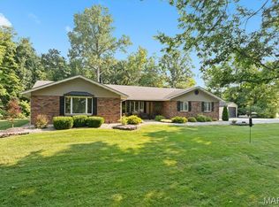 6849 Gushing Spgs, Edwardsville, IL 62025