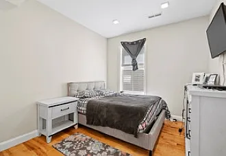 14 Williams St #2 — Photo 11