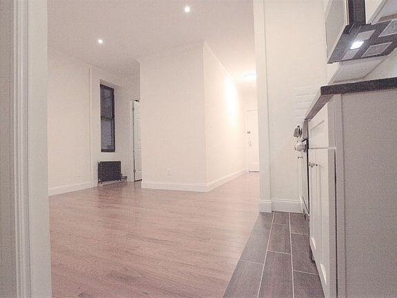 5th image of 142 E 33rd St APT 1E