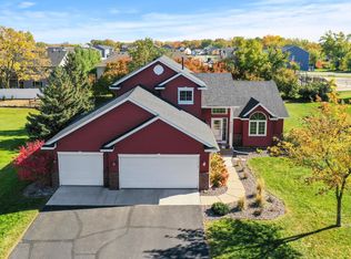 12320 Buckthorn Trl, Rogers, MN 55374