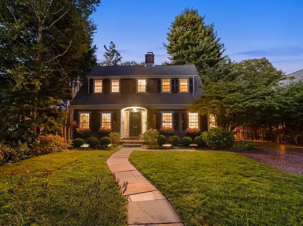 1308 Walnut St, Newton, MA 02461