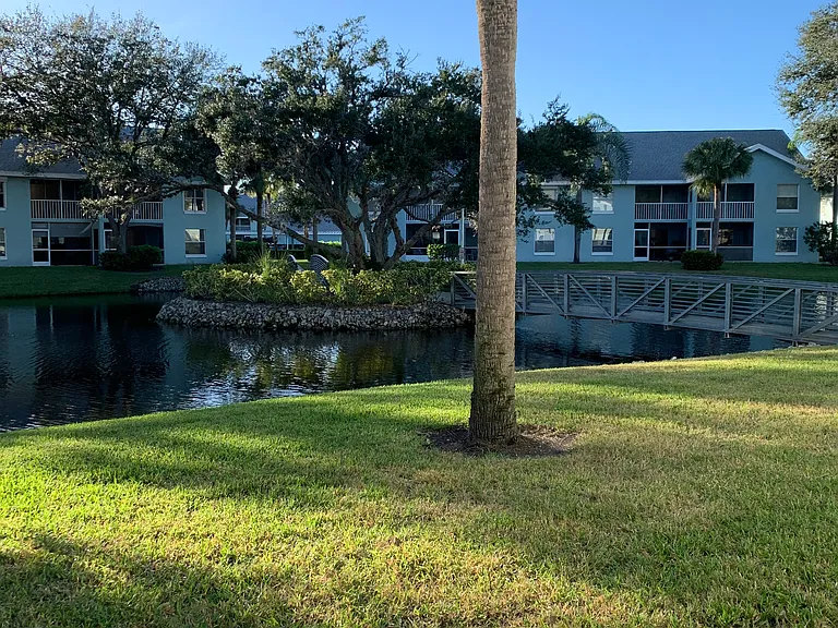 137 Wading Bird Cir #F-104 — Photo 17