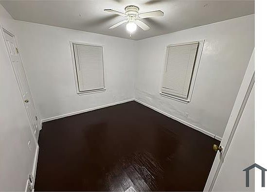 3rd image of 9709 Dennis Dr
