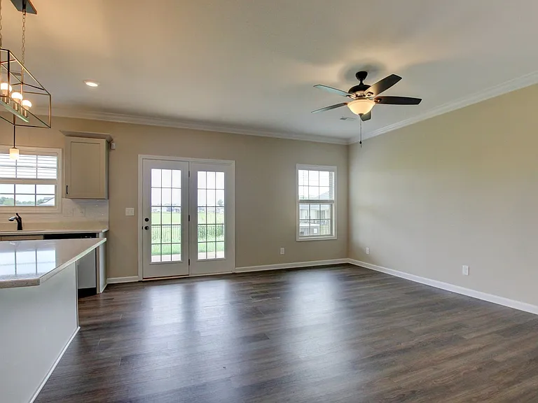 2547 Rafiki Dr — Photo 25