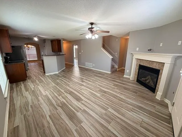 10241 Evening Hill Dr — Photo 12