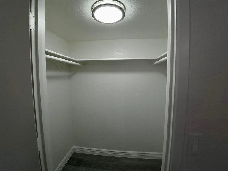 1 Month FREE Rent + No Application Fee 3049 E Cicero Street, Mesa, AZ! — Photo 14