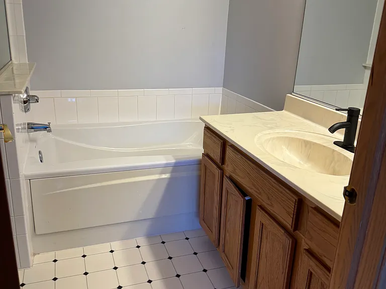 3151 Hopewell Dr — Photo 13