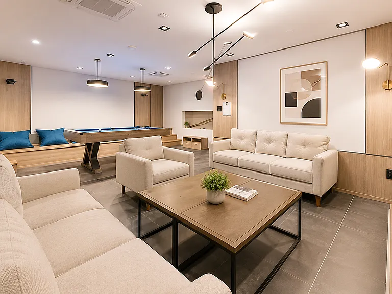 815 Flatbush Ave #Penthouse 14 — Photo 9