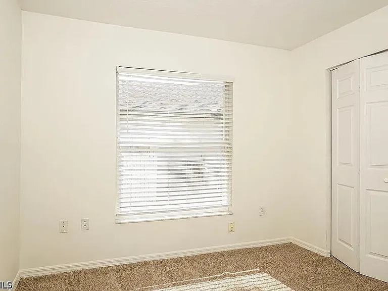 5211 Cedar Hammock Ct — Photo 6