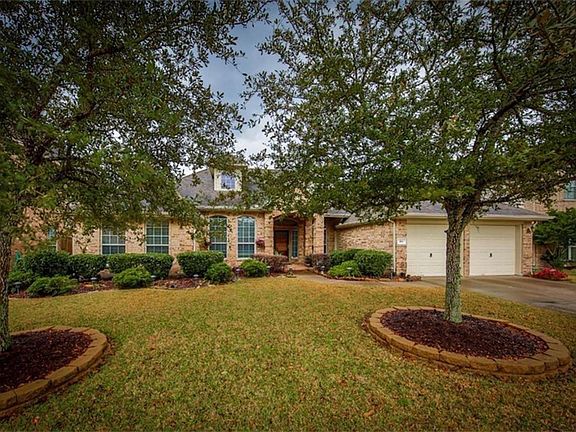 2nd image of 414 Willow Pointe Dr