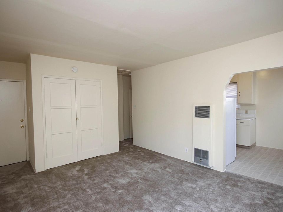 1st image of 102 N 1st St #B