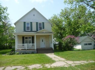 721 Ives St, Buxton, ND 58218