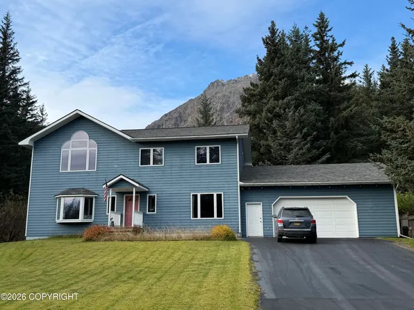218 N Star Cir, Seward, AK 99664
