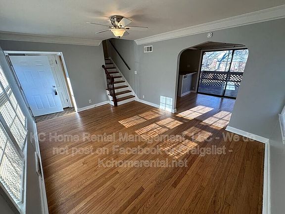 5th image of 4418 Sunrise Dr