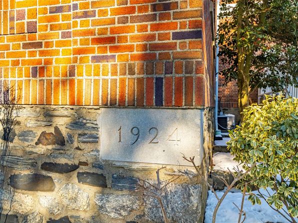 20 Whippoorwill Road E #2A, Armonk, NY 10504