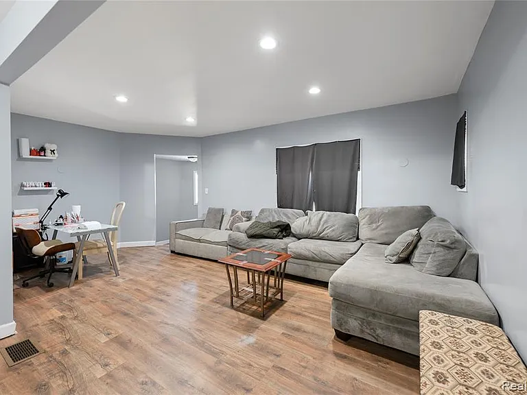 9173 Appoline St — Photo 19