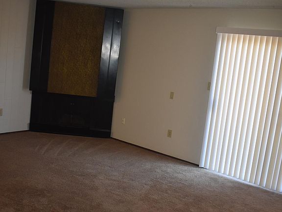 5th image of 2347 N Marine Ave #2347