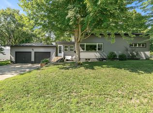 715 4th St S, Sauk Rapids, MN 56379