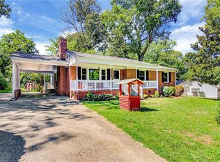 5703 Northlake Dr, Greensboro, NC 27410