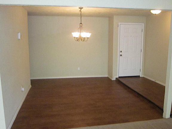 4th image of 1623 Bent Oak Dr