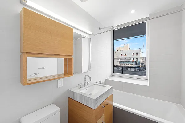 Rented by Mirador Real Estate | media 25