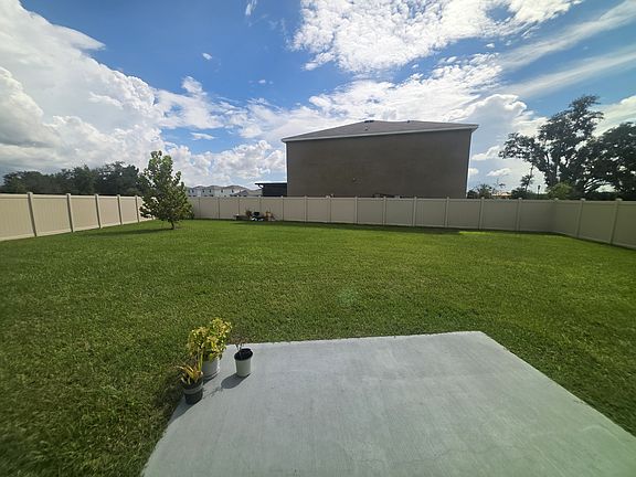 3rd image of 35518 Lockman Way
