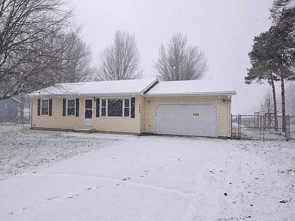 2nd image of 1507 E U Ave