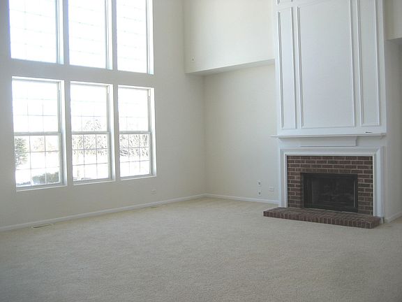 5th image of 12409 Canterbury Dr