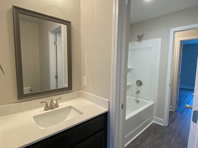 1023 Glenkirk Dr — Photo 8