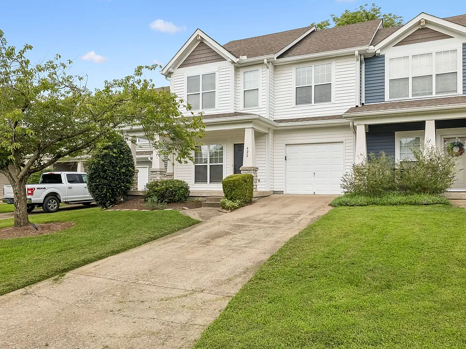 422 Normandy Cir