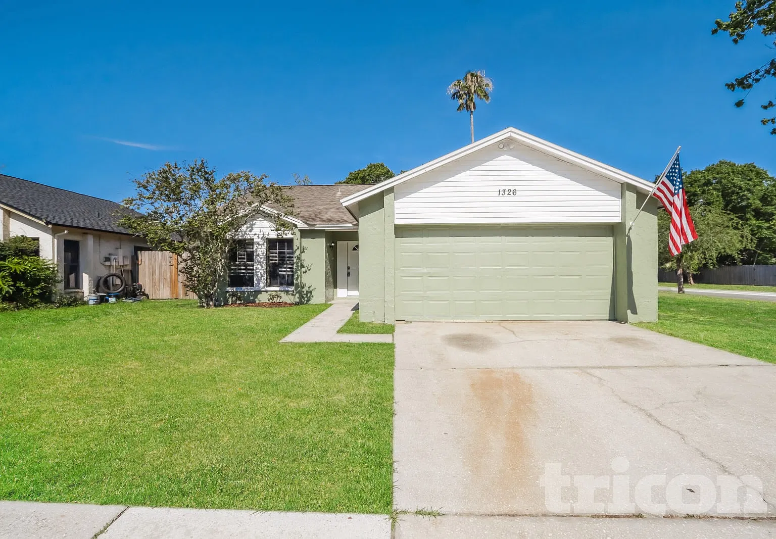 1326 Hatch Place Valrico FL — Photo 1
