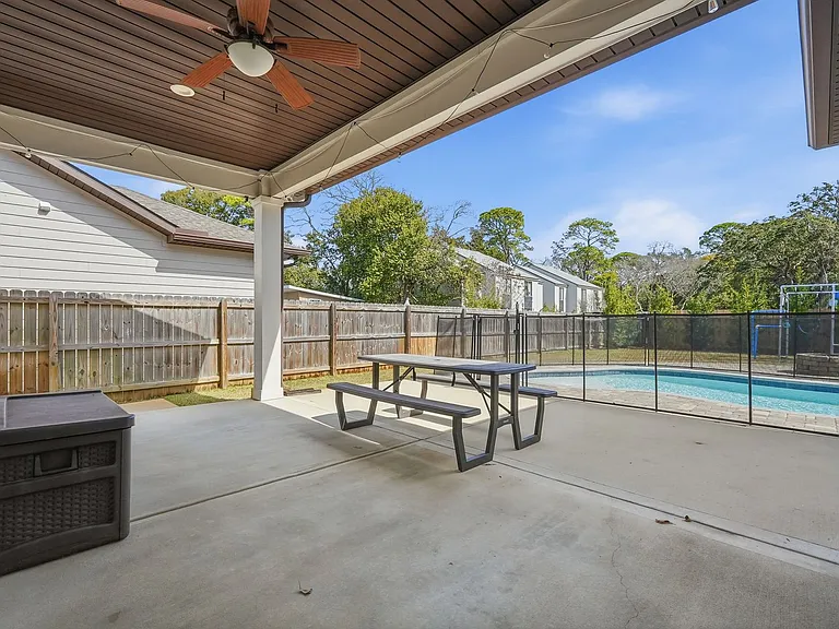 131 Magnolia Ave — Photo 46