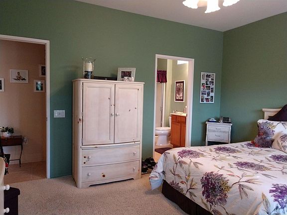 5th image of 78544 Glastonbury Way