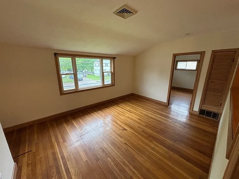 588 Walpole St #2 — Photo 14