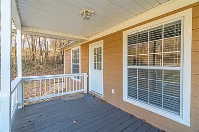 3rd image of 523 Dotson Memorial Rd