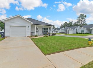 8 Alexander Way, Freeport, FL 32439