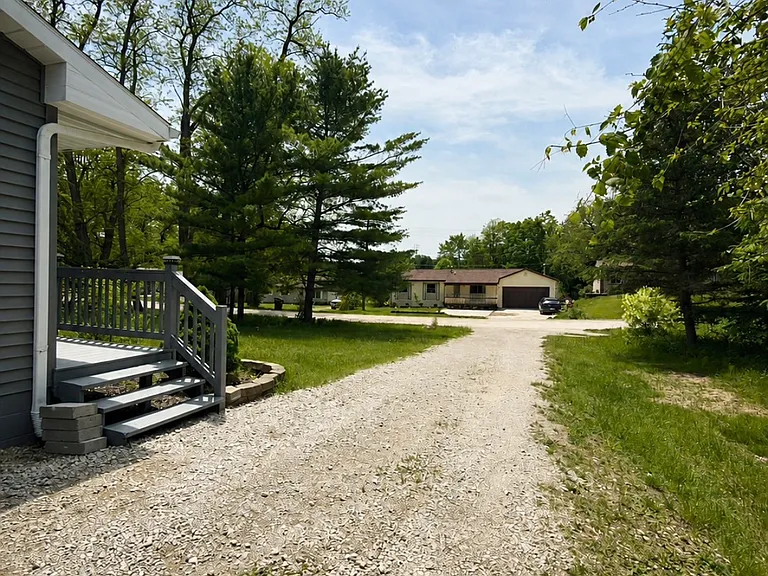 5750 Crandall Rd — Photo 22