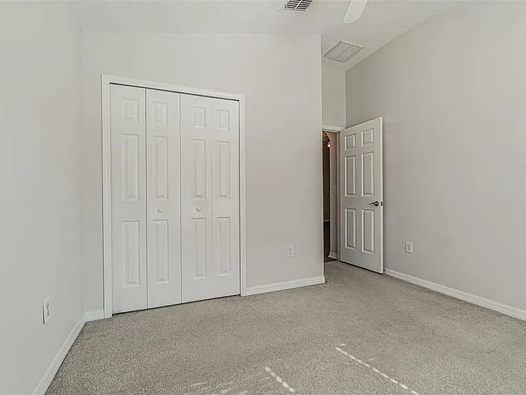 9608 Rolling Cir — Photo 16