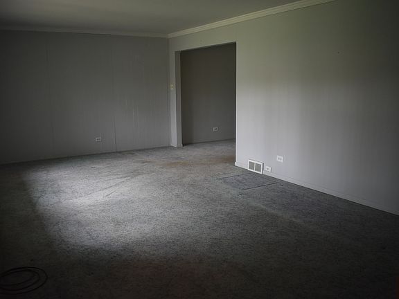 4th image of 111 N Nolton Ave