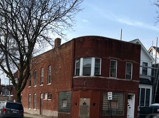 2201 W Huron St, Chicago, IL 60612