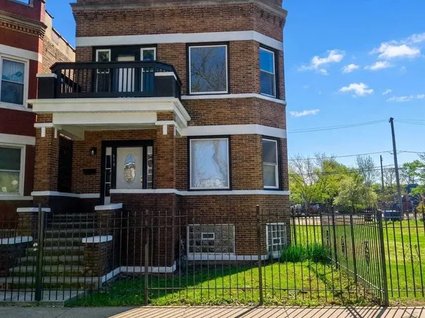 619 N Ridgeway Ave, Chicago, IL 60624