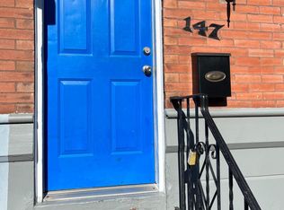 147 Tree St, Philadelphia, PA 19148