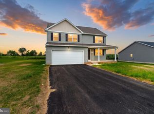 322 Valley View Cir #138, York, PA 17408