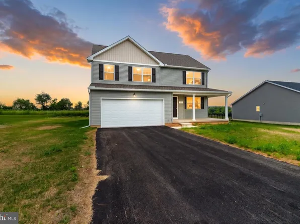322 Valley View Cir #138, York, PA 17408