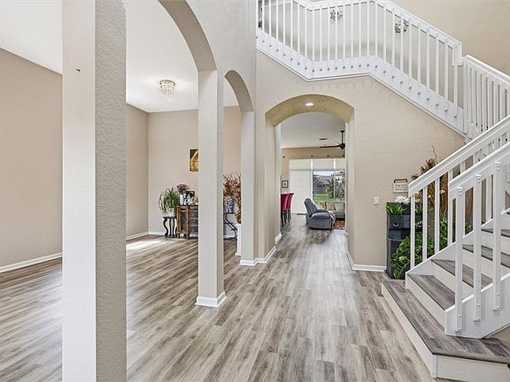 3rd image of 3320 Westford Cir SW