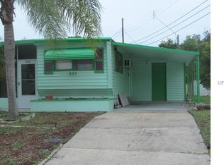 839 Paradise Blvd, Tarpon Springs, FL 34689
