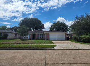 8919 Indian River Dr, Houston, TX 77088